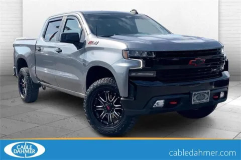 Gray 2021 Chevrolet Silverado 1500 LT Trail Boss for sale in Kansas City, MO