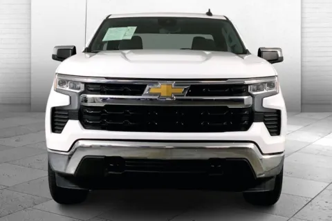 Photos of 2022 Chevrolet Silverado 1500 LT (2FL) for sale in Kansas City, MO at Cable Dahmer Chevrolet of Kansas City