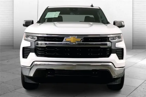 Photos of 2022 Chevrolet Silverado 1500 LT (2FL) for sale in Kansas City, MO at Cable Dahmer Chevrolet of Kansas City