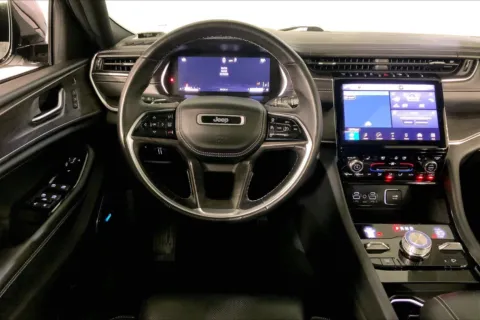 More photos of 2021 Jeep Grand Cherokee L Overland at Cable Dahmer Chevrolet of Kansas City, MO
