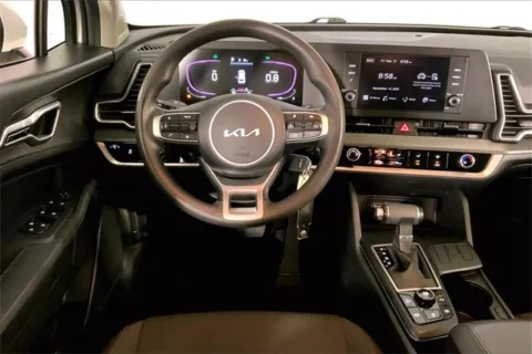 More photos of 2024 Kia Sportage LX at Cable Dahmer Chevrolet of Kansas City, MO