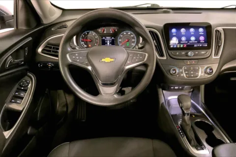 More photos of 2024 Chevrolet Malibu 1LT at Cable Dahmer Chevrolet of Kansas City, MO