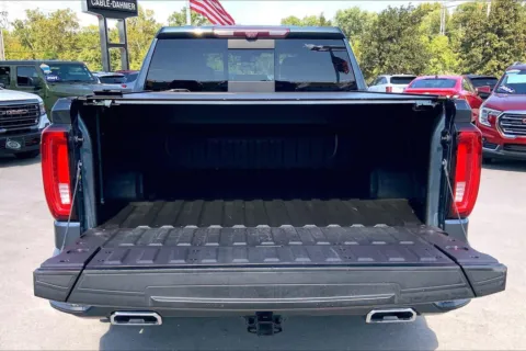 More photos of 2020 GMC Sierra 1500 Denali at Cable Dahmer Chevrolet of Kansas City, MO