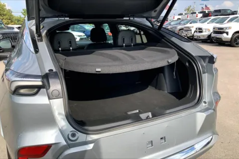 More photos of 2024 Buick Envista Avenir at Cable Dahmer Chevrolet of Kansas City, MO