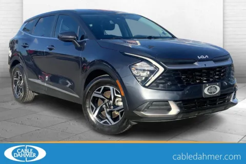 Gray 2023 Kia Sportage LX for sale in Kansas City, MO