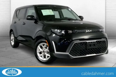 Black 2023 Kia Soul LX for sale in Kansas City, MO