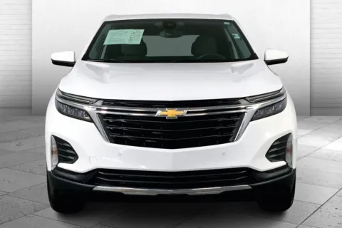 Photos of 2023 Chevrolet Equinox LT for sale in Kansas City, MO at Cable Dahmer Chevrolet of Kansas City