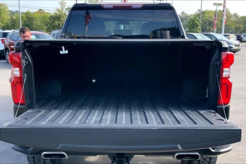 More photos of 2022 Chevrolet Silverado 1500 RST at Cable Dahmer Chevrolet of Kansas City, MO