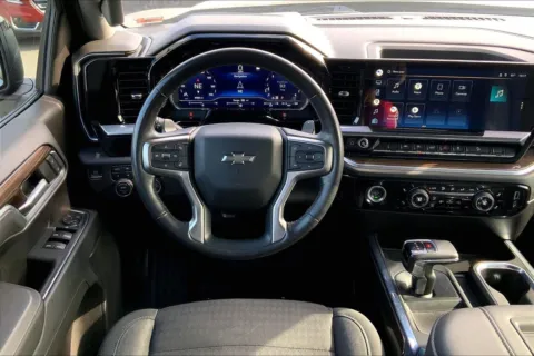 More photos of 2022 Chevrolet Silverado 1500 RST at Cable Dahmer Chevrolet of Kansas City, MO