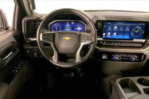 More photos of 2022 Chevrolet Silverado 1500 LT (2FL) at Cable Dahmer Chevrolet of Kansas City, MO