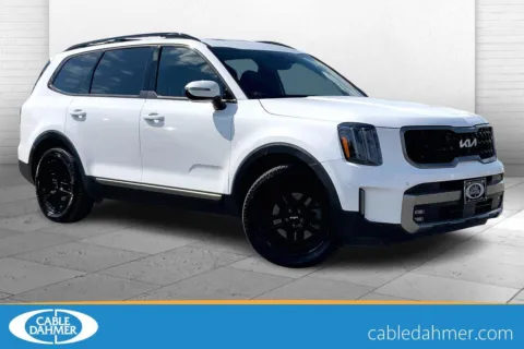 White 2023 Kia Telluride SX Prestige X-Line for sale in Kansas City, MO