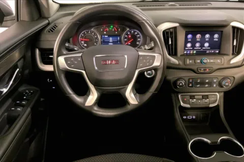 More photos of 2024 GMC Terrain SLE at Cable Dahmer Chevrolet of Kansas City, MO
