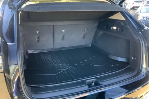 More photos of 2023 Buick Envision Avenir at Cable Dahmer Chevrolet of Kansas City, MO