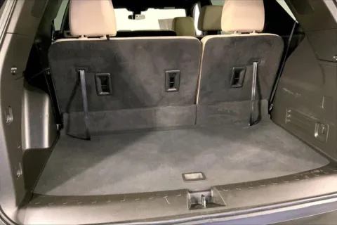 More photos of 2023 Chevrolet Traverse LS at Cable Dahmer Chevrolet of Kansas City, MO