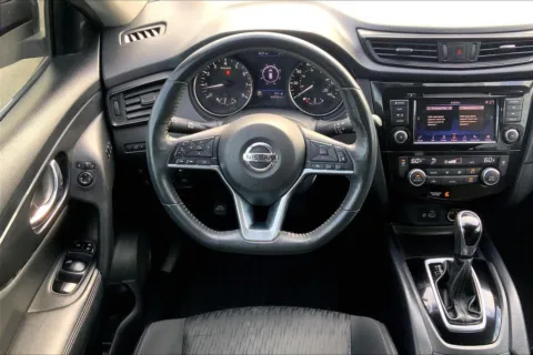 More photos of 2018 Nissan Rogue SV at Cable Dahmer Chevrolet of Kansas City, MO