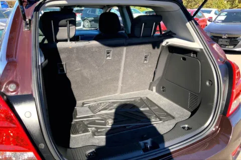 More photos of 2021 Chevrolet Trax LS at Cable Dahmer Chevrolet of Kansas City, MO