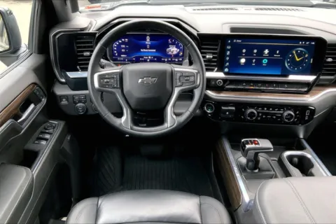 More photos of 2024 Chevrolet Silverado 1500 LT Trail Boss at Cable Dahmer Chevrolet of Kansas City, MO