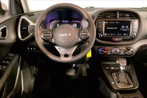 More photos of 2023 Kia Soul LX at Cable Dahmer Chevrolet of Kansas City, MO