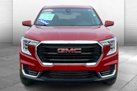 Photos of 2024 GMC Terrain SLE for sale in Kansas City, MO at Cable Dahmer Chevrolet of Kansas City