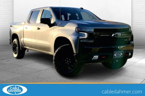 Gray 2021 Chevrolet Silverado 1500 LT Trail Boss for sale in Kansas City, MO