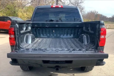 More photos of 2017 Chevrolet Silverado 1500 LT at Cable Dahmer Chevrolet of Kansas City, MO