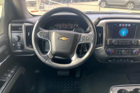 More photos of 2017 Chevrolet Silverado 1500 LT at Cable Dahmer Chevrolet of Kansas City, MO