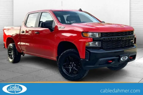 Red 2020 Chevrolet Silverado 1500 Custom Trail Boss for sale in Kansas City, MO