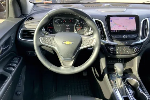 More photos of 2023 Chevrolet Equinox Premier at Cable Dahmer Chevrolet of Kansas City, MO