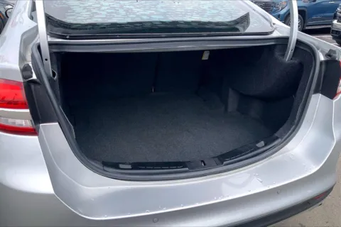 More photos of 2017 Ford Fusion SE at Cable Dahmer Chevrolet of Kansas City, MO