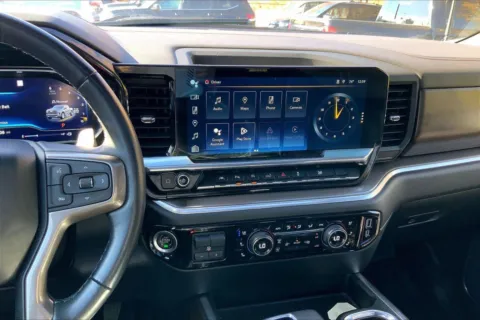 More photos of 2022 Chevrolet Silverado 1500 High Country at Cable Dahmer Chevrolet of Kansas City, MO