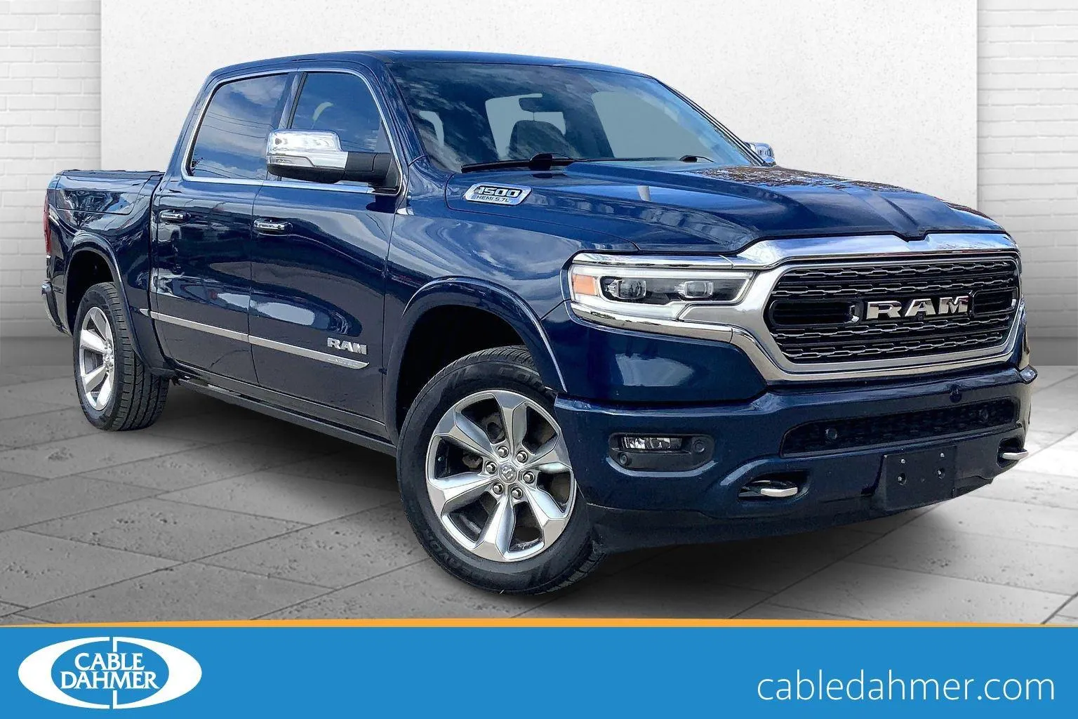 Blue 2019 RAM 1500 Limited for sale in Kansas City, MO