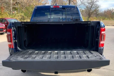 More photos of 2019 RAM 1500 Limited at Cable Dahmer Chevrolet of Kansas City, MO