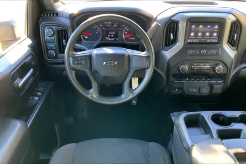 More photos of 2023 Chevrolet Silverado 2500 HD Custom at Cable Dahmer Chevrolet of Kansas City, MO
