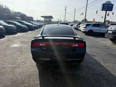 More photos of 2014 Dodge Charger SE Sedan 4D at Instant Auto Sales Chillicothe, OH