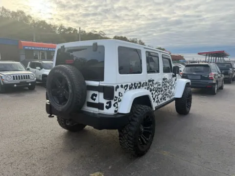 More photos of 2012 Jeep Wrangler Unlimited Sahara Sport Utility 4D at Instant Auto Sales Chillicothe, OH