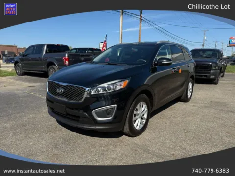 Black 2017 Kia Sorento LX Sport Utility 4D for sale in Chillicothe, OH