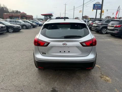More photos of 2017 Nissan Rogue Sport SL Sport Utility 4D at Instant Auto Sales Chillicothe, OH