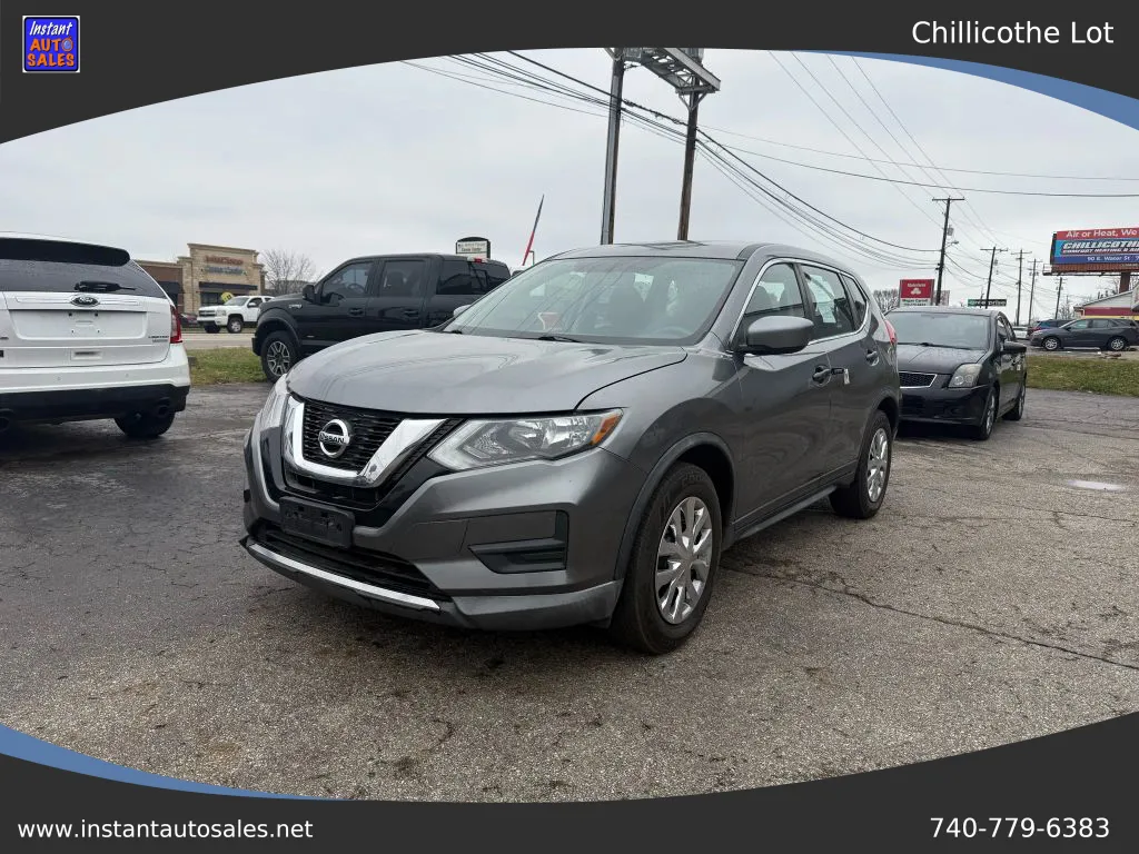 Gray 2017 Nissan Rogue S Sport Utility 4D for sale in Chillicothe, OH