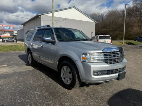 Another view of 2013 Lincoln Navigator Sport Utility 4D for sale in Chillicothe, OH at Instant Auto Sales Chillicothe