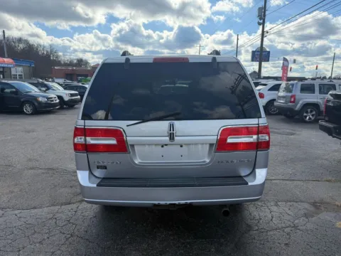 More photos of 2013 Lincoln Navigator Sport Utility 4D at Instant Auto Sales Chillicothe, OH