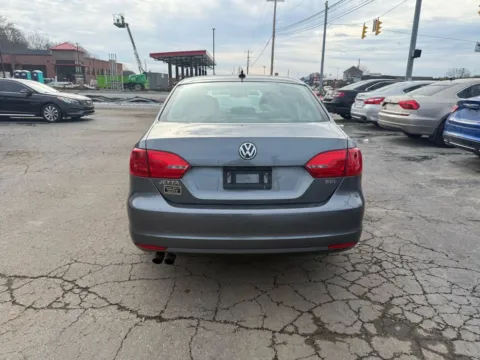 More photos of 2014 Volkswagen Jetta 1.8T SEL Sedan 4D at Instant Auto Sales Chillicothe, OH