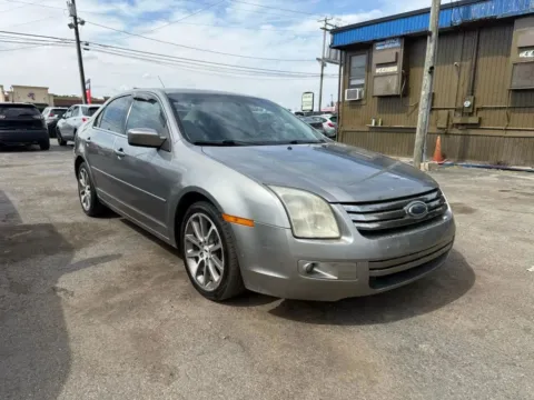 Another view of 2008 Ford Fusion SEL Sedan 4D for sale in Chillicothe, OH at Instant Auto Sales Chillicothe
