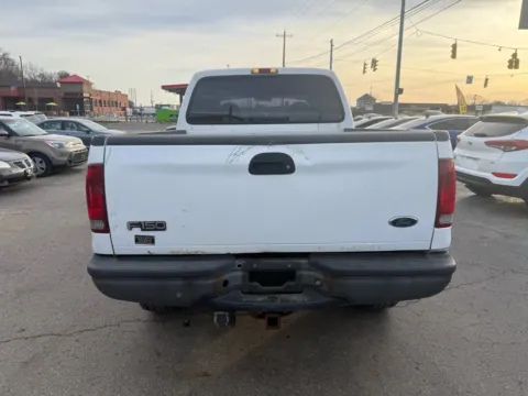 More photos of 2004 Ford F350 Super Duty Crew Cab XL Pickup 4D 8 ft at Instant Auto Sales Chillicothe, OH