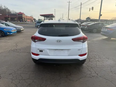 More photos of 2018 Hyundai Tucson SEL Sport Utility 4D at Instant Auto Sales Chillicothe, OH