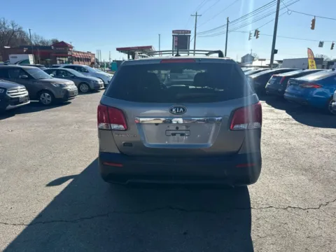 More photos of 2013 Kia Sorento LX Sport Utility 4D at Instant Auto Sales Chillicothe, OH