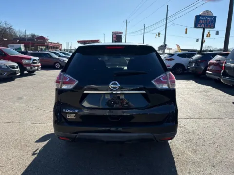 More photos of 2015 Nissan Rogue S Sport Utility 4D at Instant Auto Sales Chillicothe, OH