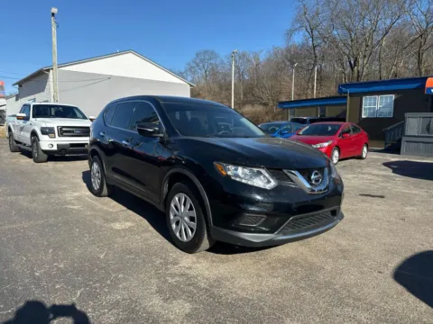 Another view of 2015 Nissan Rogue S Sport Utility 4D for sale in Chillicothe, OH at Instant Auto Sales Chillicothe