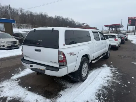 More photos of 2009 Toyota Tacoma Double Cab Pickup 4D 6 ft at Instant Auto Sales Chillicothe, OH