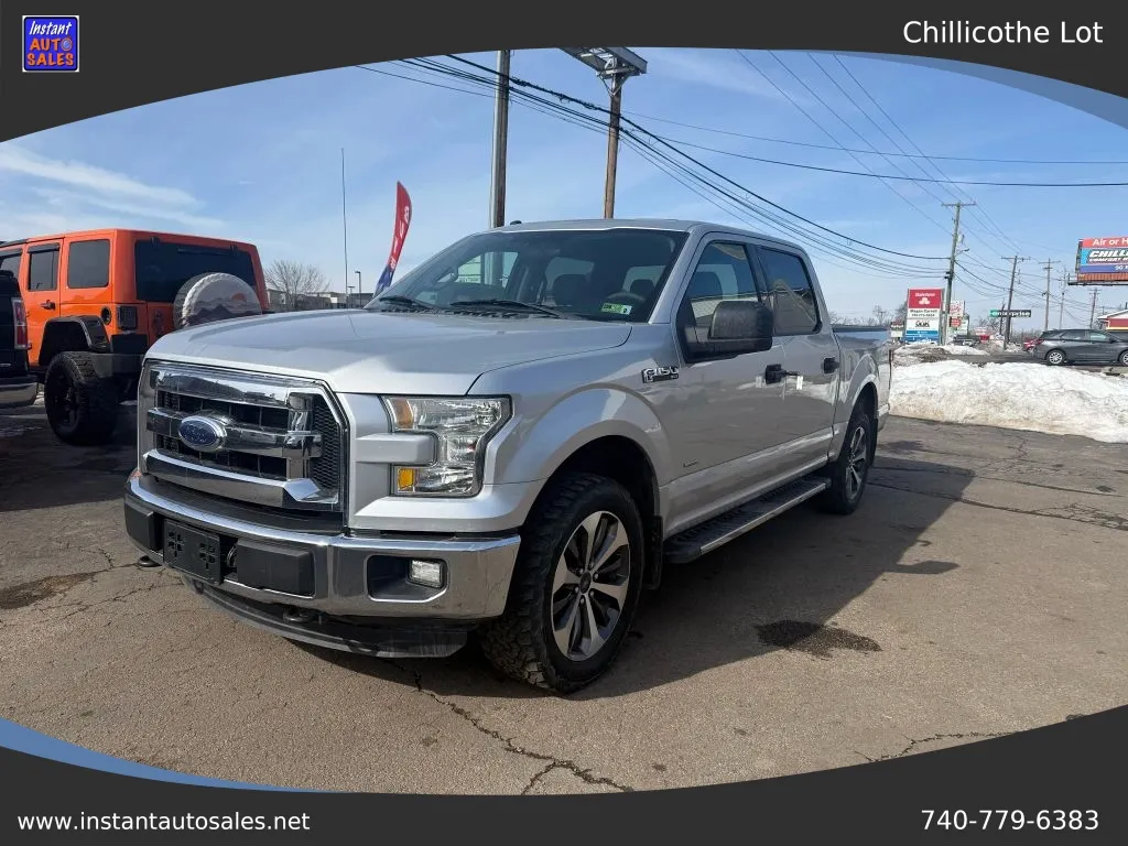 Silver 2016 Ford F-150 SuperCrew Cab XLT Pickup 4D 5 1/2 ft for sale in Chillicothe, OH
