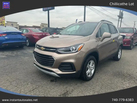 Beige 2018 Chevrolet Trax LT Sport Utility 4D for sale in Chillicothe, OH